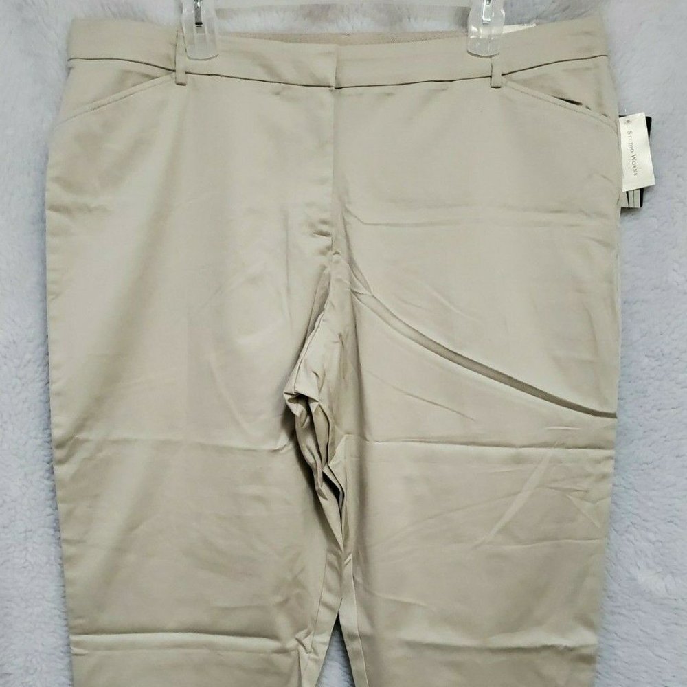 Studio Works NWT Stone Brown Capri Pants Size 22W